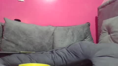 miss_belllo online show from October 3, 11:04 am