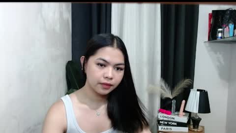 Briella online show from March 20, 3:50 pm