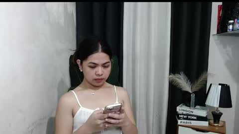 Briella online show from March 23, 3:18 pm