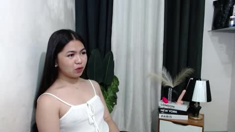 Briella online show from March 13, 5:25 pm