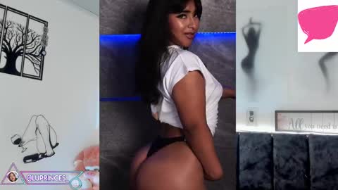 Snapshot of miss_brunette_ chatting on September 14, 1:36 am lucy 3 online show from September 14, 1:36 am