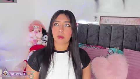 Snapshot of miss_brunette_ chatting on March 7, 11:47 pm lucy 3 online show from March 7, 11:47 pm