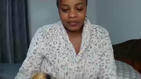 Candy online show from January 2, 8:02 pm