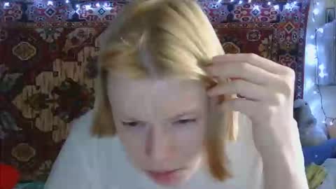 Elis online show from September 26, 1:31 pm