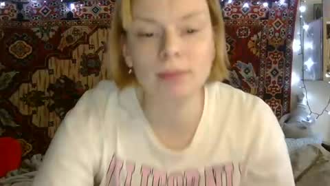 Elis online show from June 19, 11:24 am