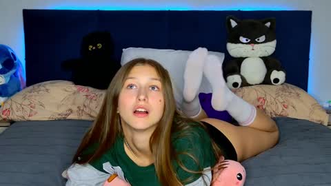 Emily online show from March 30, 7:35 pm