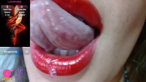 Miss Evoleth online show from October 24, 4:25 pm