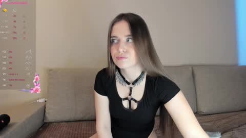 Snapshot of miss_kitty13 chatting on February 15, 2:26 am Kitty online show from February 15, 2:26 am