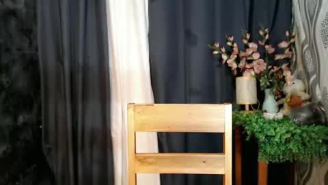 Snapshot of miss_kyrstyn chatting on October 25, 11:07 am miss_kyrstyn online show from October 25, 11:07 am