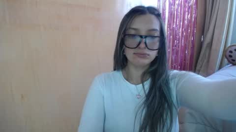 Snapshot of miss_lilieth chatting on March 7, 7:38 pm lilieth online show from March 7, 7:38 pm
