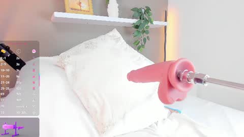miss_lori_ online show from July 28, 2:46 pm