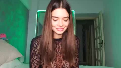 Snapshot of miss_medyson chatting on October 4, 11:49 am miss_medyson online show from October 4, 11:49 am