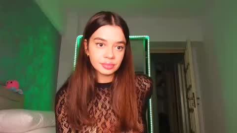 Snapshot of miss_medyson chatting on September 10, 8:36 am miss_medyson online show from September 10, 8:36 am