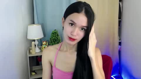 Snapshot of miss_sunshinex chatting on January 30, 3:22 am Shine online show from January 30, 3:22 am