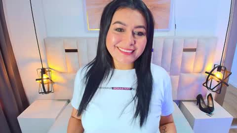 Snapshot of miss_susan_milf chatting on September 16, 11:51 am SUSAN online show from September 16, 11:51 am