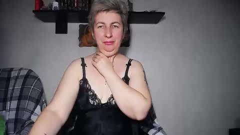Snapshot of miss_tasha_kom chatting on October 10, 12:43 pm miss_tasha_kom online show from October 10, 12:43 pm