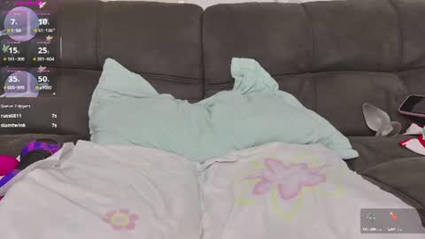 hanna    online show from July 23, 1:58 am