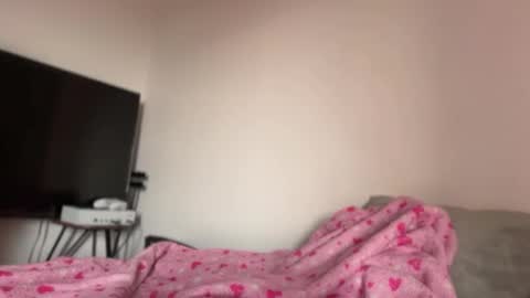 Snapshot of missameliah chatting on October 8, 1:37 pm Ameliahs online show from October 8, 1:37 pm