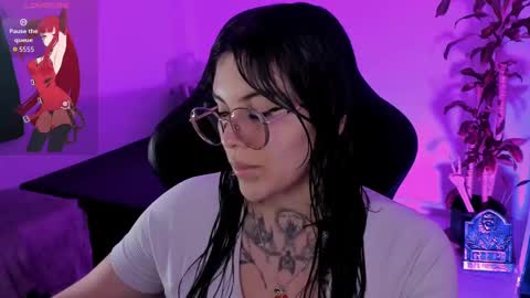 Missy Charlottte.  Hey remember to give me a thumbs up ty online show from October 12, 12:57 am