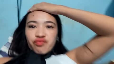 missdelicious79431 online show from July 25, 8:32 am