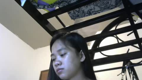 Jona online show from March 4, 6:39 pm