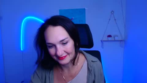 Christina online show from December 18, 12:21 pm