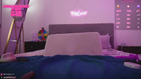 Snapshot of misslana21 chatting on September 29, 6:46 pm MissLana21 online show from September 29, 6:46 pm