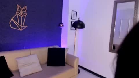 Snapshot of misslinda_ chatting on February 22, 2:28 am Linda online show from February 22, 2:28 am