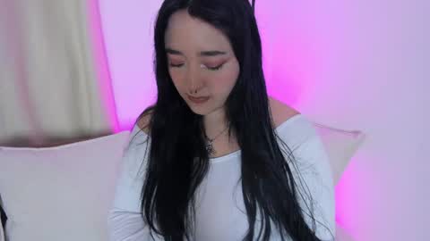 Miss Loise online show from July 6, 2:50 am