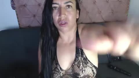 luccy online show from June 23, 11:03 pm