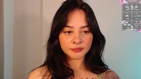 Snapshot of missmariana_ chatting on October 18, 1:08 am missmariana_ online show from October 18, 1:08 am