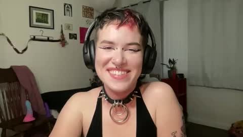 missmarinamay online show from February 27, 2:11 am