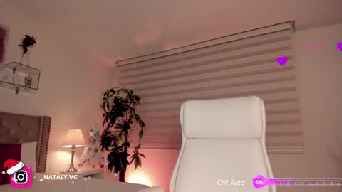 Snapshot of missnataly_ chatting on December 28, 8:16 am Nataly Rivas online show from December 28, 8:16 am