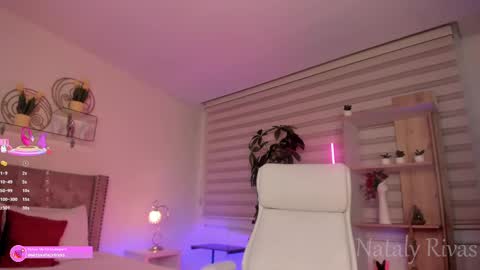 Snapshot of missnataly_ chatting on February 25, 11:32 am Nataly Rivas online show from February 25, 11:32 am
