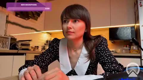 Miss Natasha online show from January 5, 9:25 pm