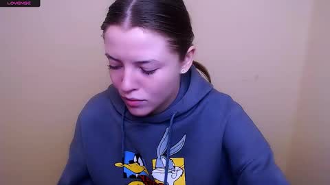 Olivia online show from January 29, 7:57 am