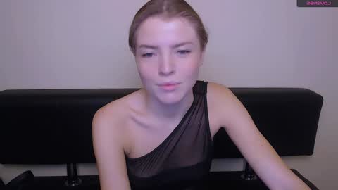 Olivia online show from December 29, 10:34 am