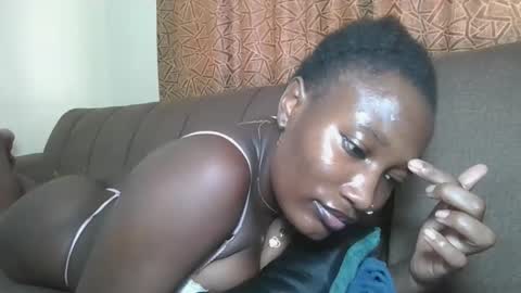 pretty gal online show from March 27, 8:26 am