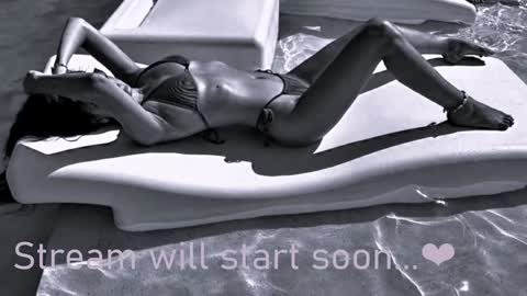 Snapshot of missvanessa0 chatting on February 8, 10:07 am .Vanessa. online show from February 8, 10:07 am