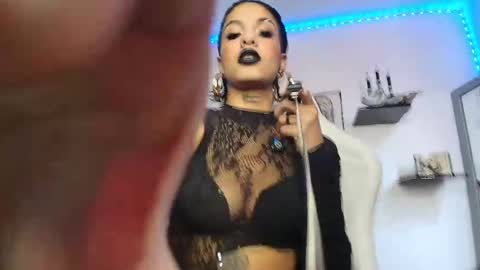 Veronica Rati  online show from April 7, 5:48 pm