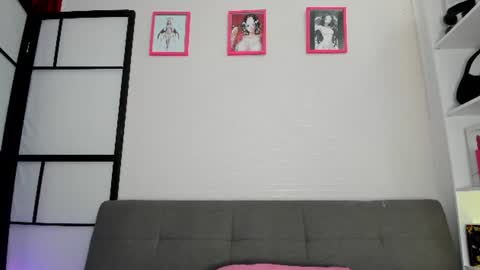 Pau OFmissweetpeach online show from July 7, 4:54 pm
