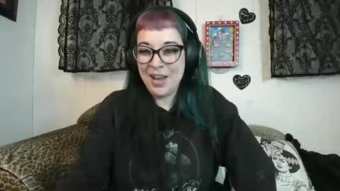 Missy Dee online show from February 18, 8:46 am