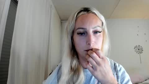 Missy matrix online show from December 3, 9:06 pm