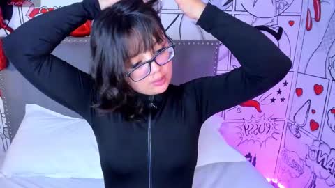 Snapshot of missy_taylor_ chatting on February 17, 7:44 pm Missy online show from February 17, 7:44 pm