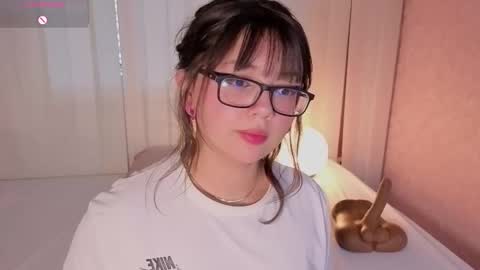 Snapshot of missy_taylor_ chatting on September 24, 8:30 pm Missy online show from September 24, 8:30 pm