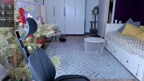 MissYourTouch online show from February 11, 8:43 pm