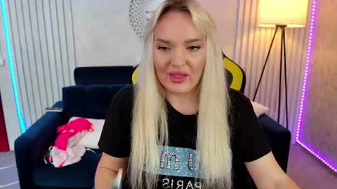 missyymarty online show from June 9, 6:57 am
