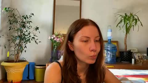 Snapshot of misszlataa chatting on September 29, 9:03 am Zlata online show from September 29, 9:03 am