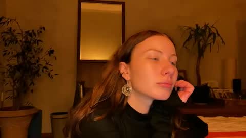 Snapshot of misszlataa chatting on September 25, 7:45 pm Zlata online show from September 25, 7:45 pm