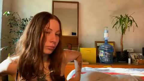 Snapshot of misszlataa chatting on October 1, 9:14 am Zlata online show from October 1, 9:14 am